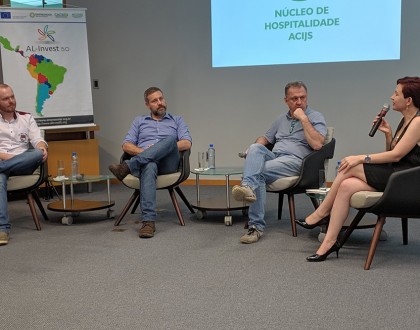Seminário em Jaraguá discute tendências do turismo
